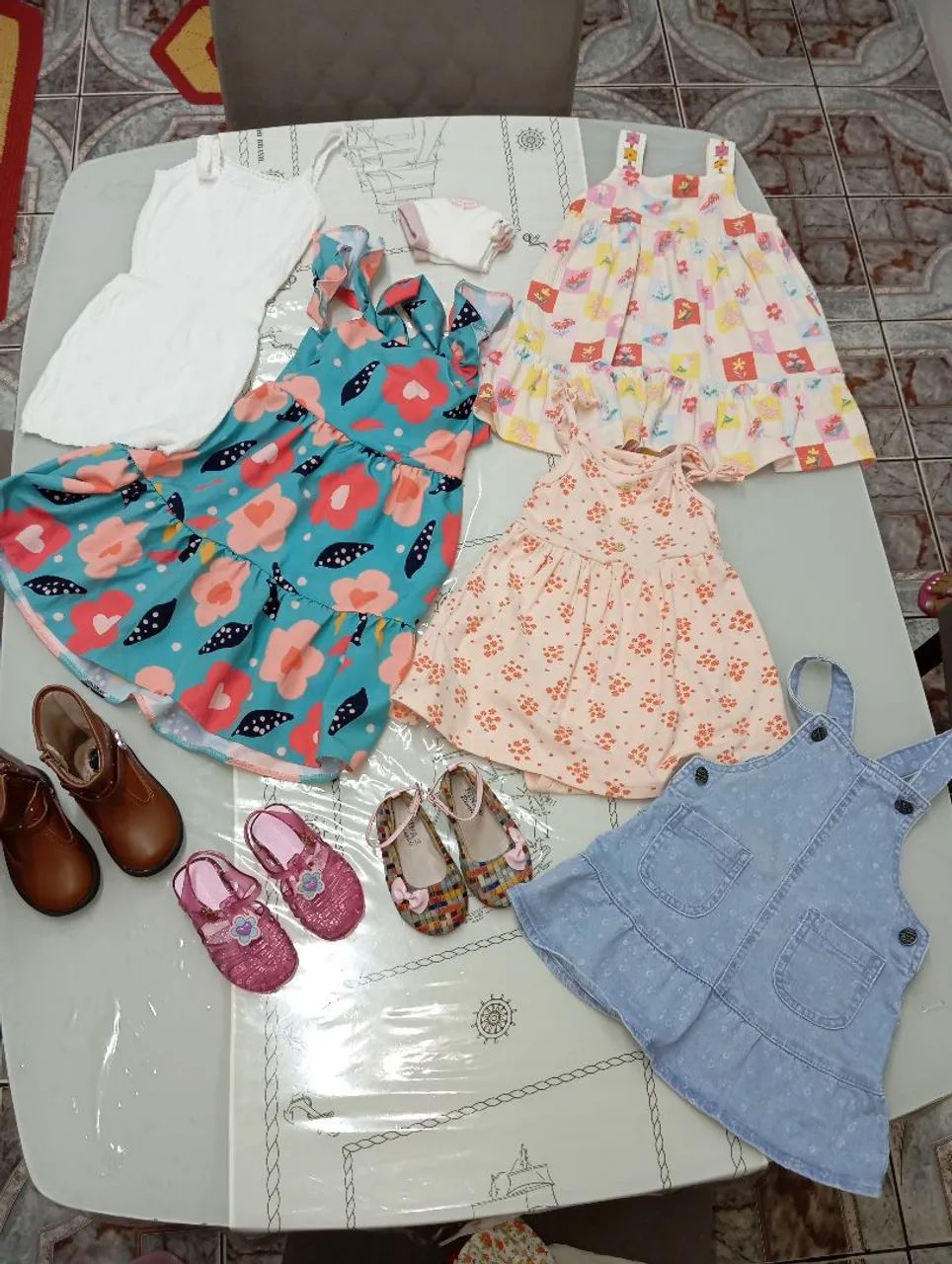 Roupas infantis 