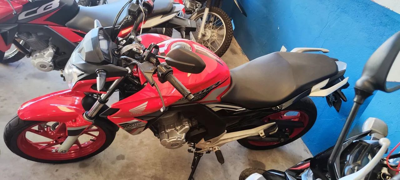 HONDA CB TWISTER 250 VERMELHA ABS 2021 Shalon veículos Cariacica  - Foto 5