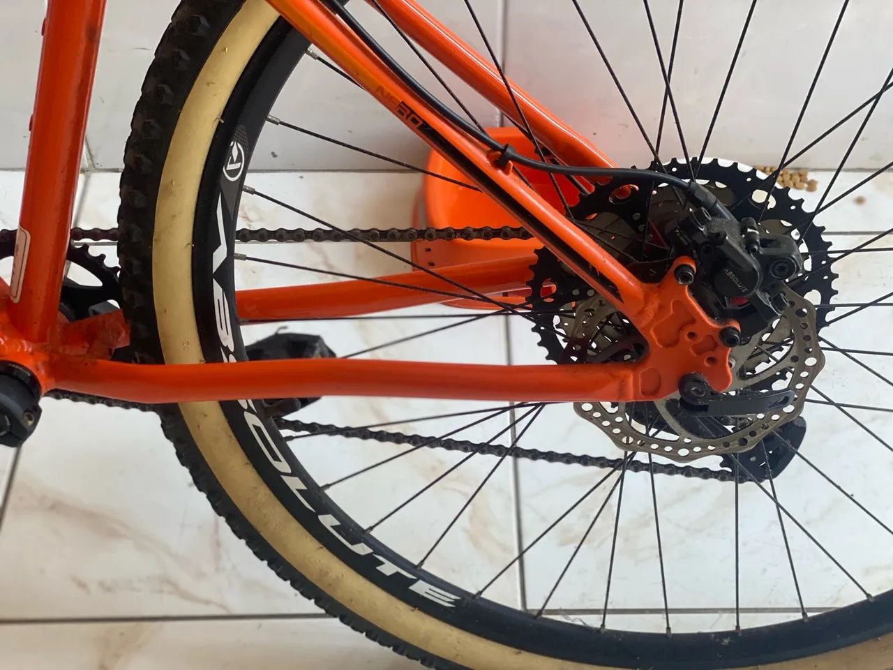 Bicicleta ABSOLUTE aro 29 - Foto 3