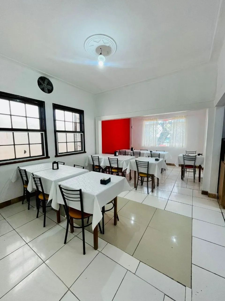 EXCELENTE RESTAURANTE NO REBOUÇAS 