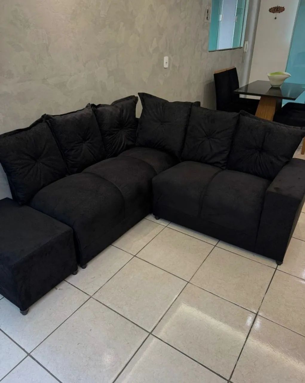 Sofá de canto com puff 750$ entrego  - Foto 3