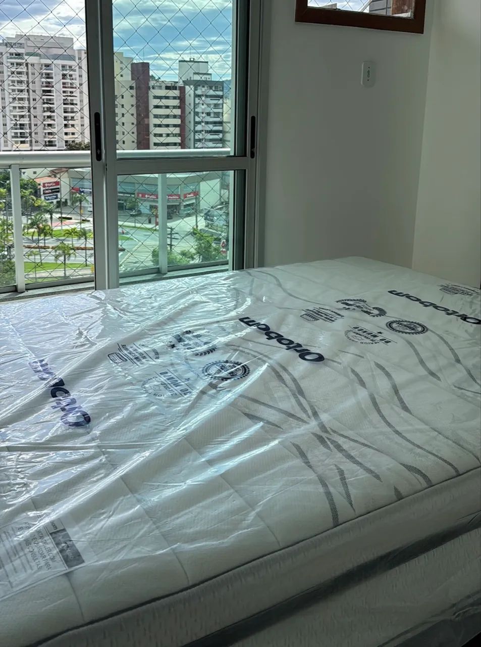 Cama box - Ortobom Liberty 