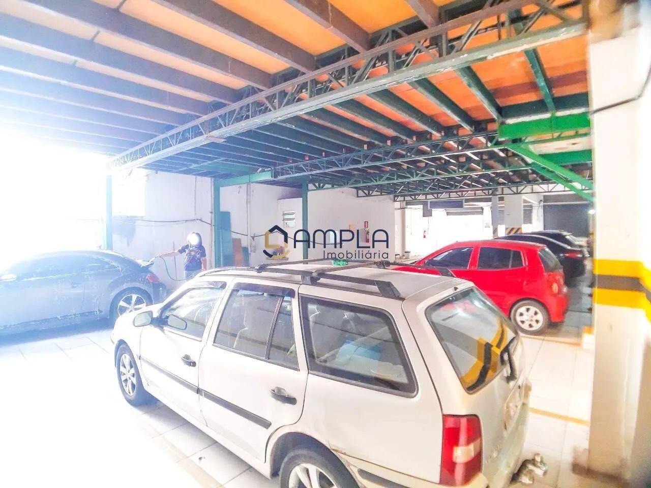 Amplo galpão na Rua Guajajaras, Barro preto, BH - Foto 4