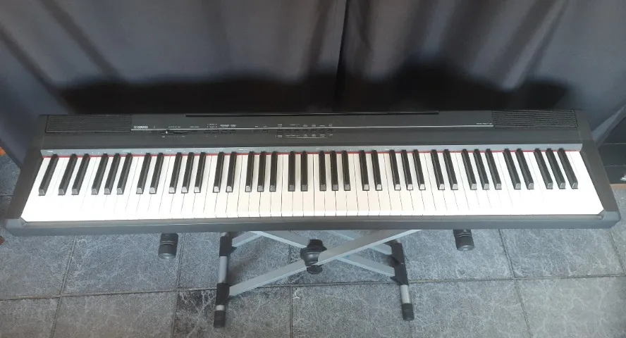 yamaha p105