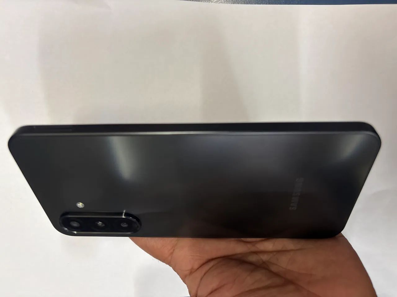 Samsung a17 128 gb 4gb ram - Foto 2