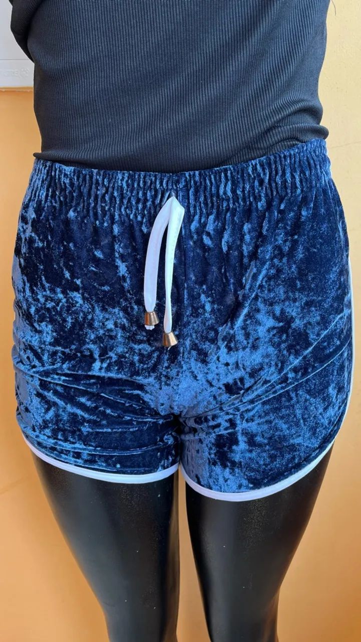 SHORTS VELUDO,VESTE 34 ao 38 - Foto 4