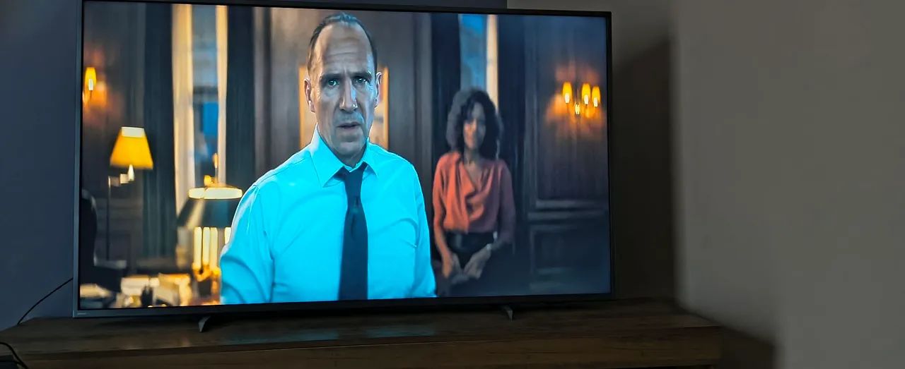 Tv Philips Ambilight 4K 65 polegadas  - Foto 2
