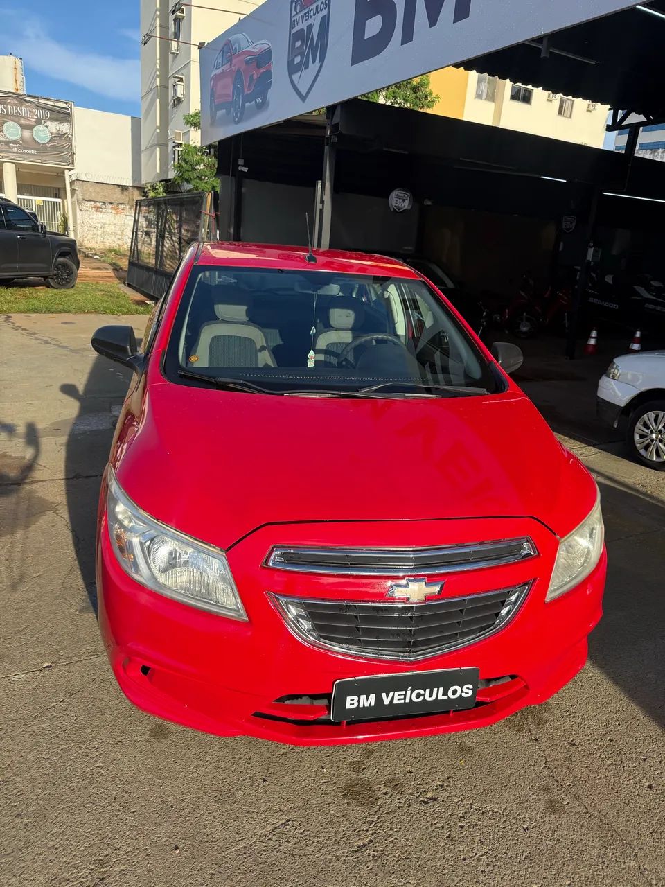 Chevrolet Onix Hatch LT 1.0 8V Flex Power Mec. 4P 2016 - Foto 4