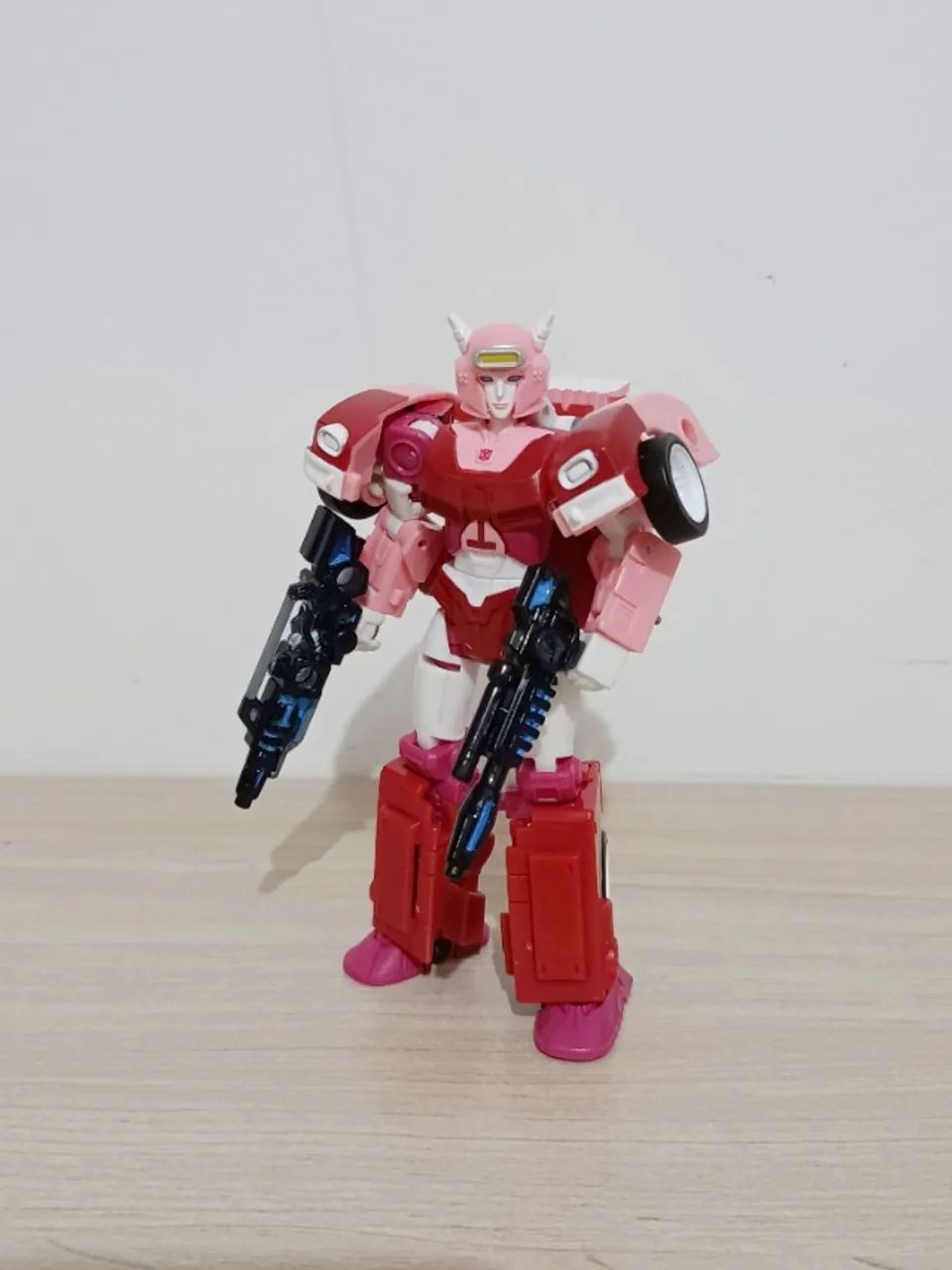 Transformers Legacy Elita 1