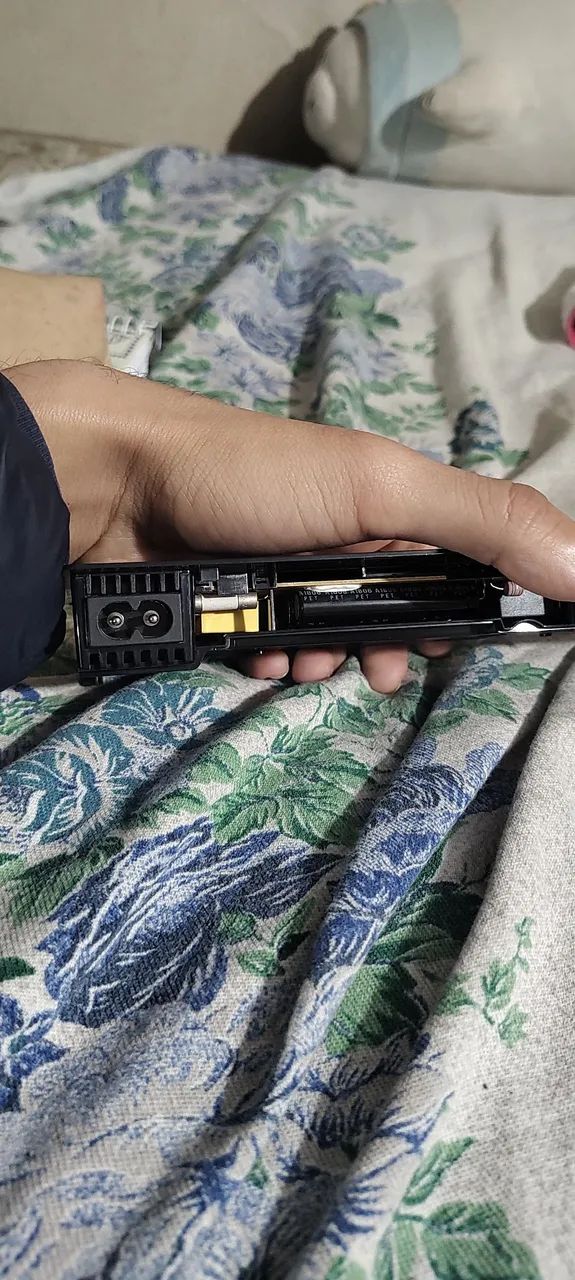 Fonte de PS4 slim  - Foto 2