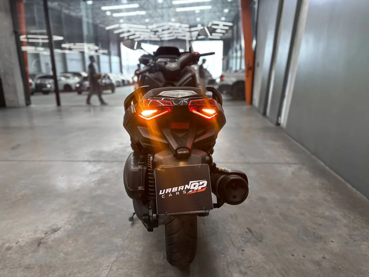 Yamaha XMAX 300 CONNECTED  - Foto 4