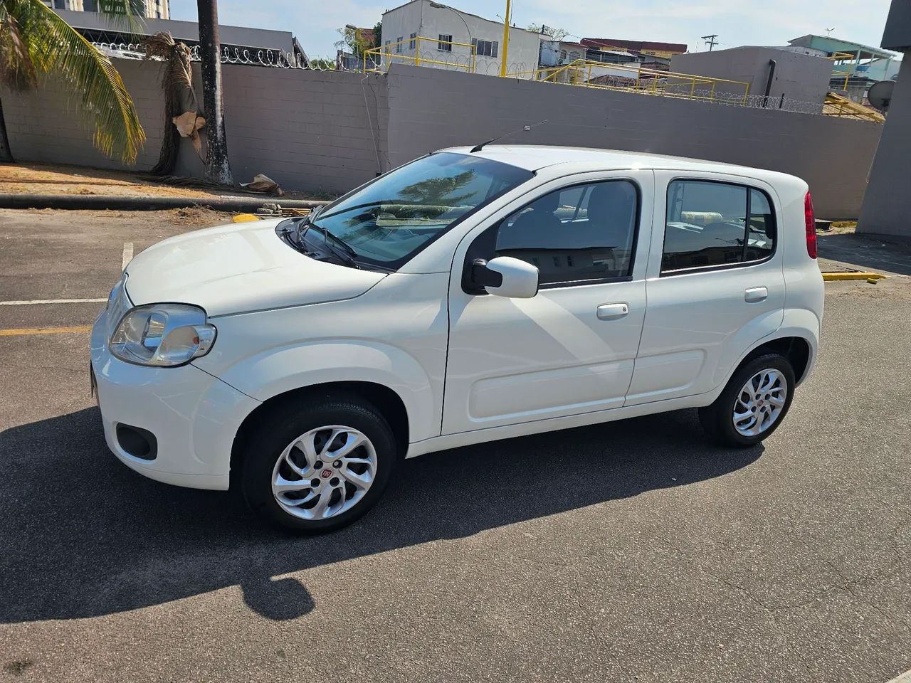 Fiat Uno VIVACE CELEB. 1.0 EVO F.FLEX 8V 5P 2015