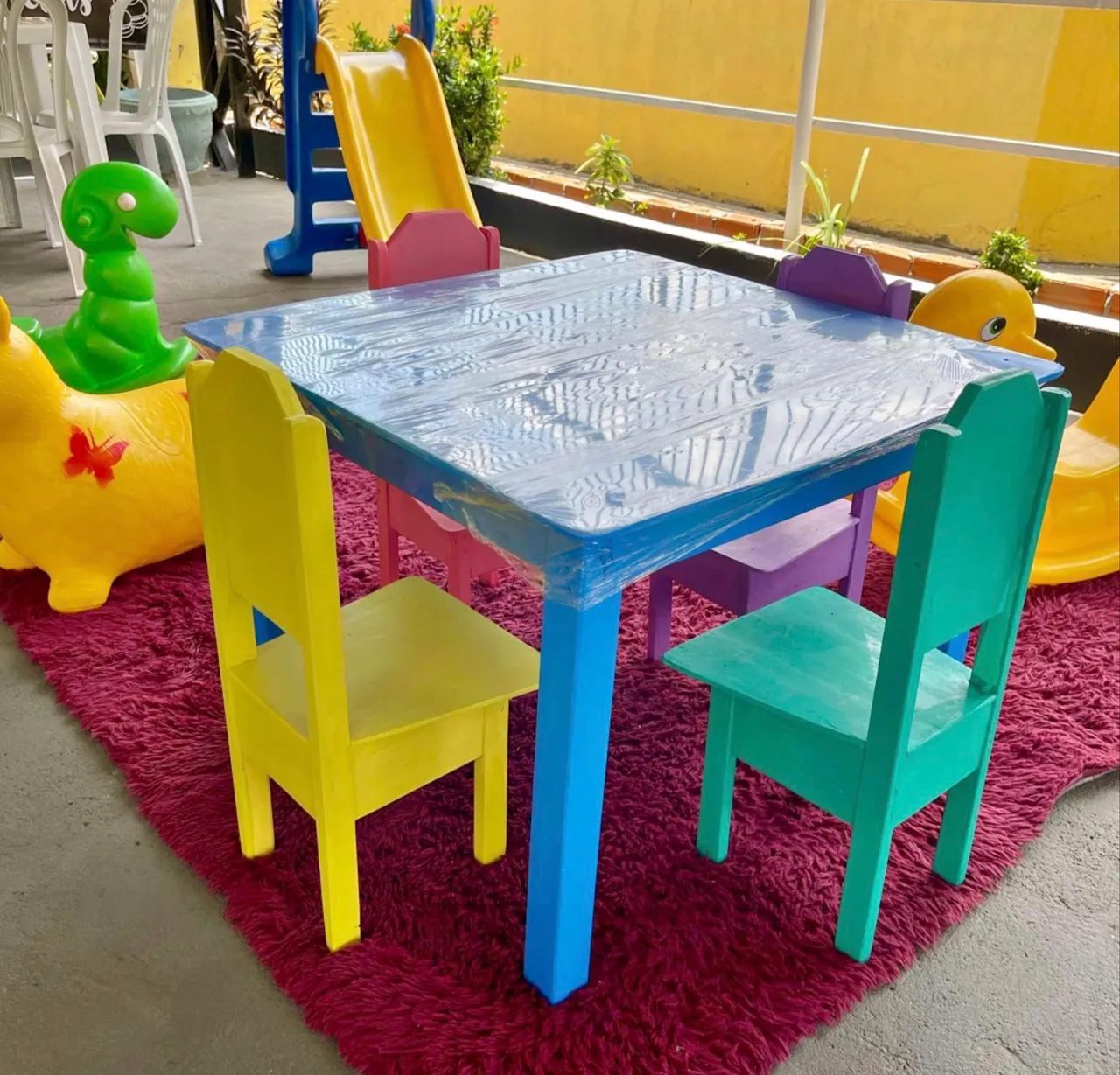 Mesa e cadeira infantil (fabricamos) - Foto 3