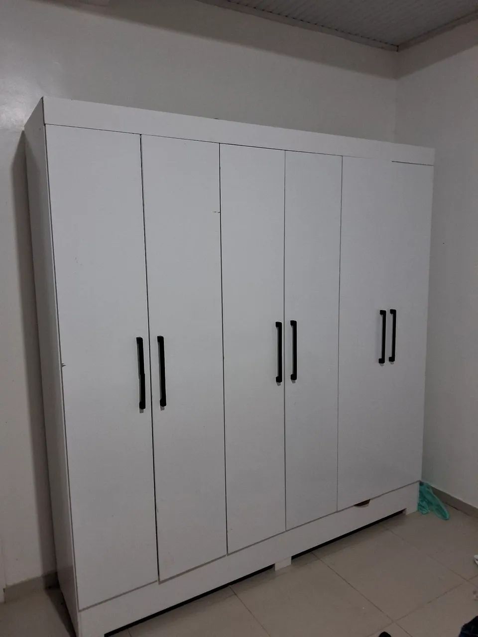 Guarda roupa 6 portas 3 gavetas