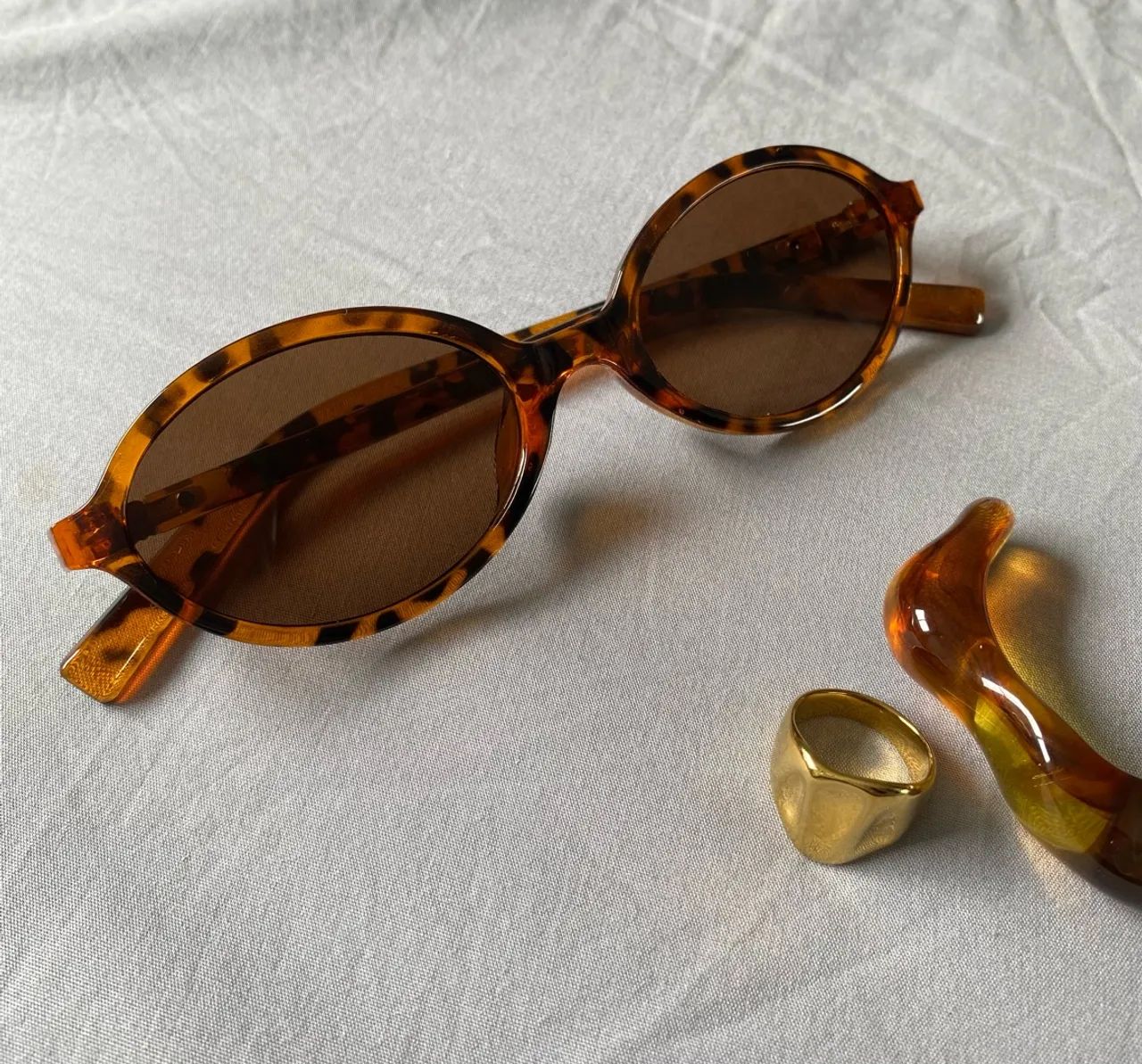 Óculos de sol delicado tartaruga - estilo miumiu