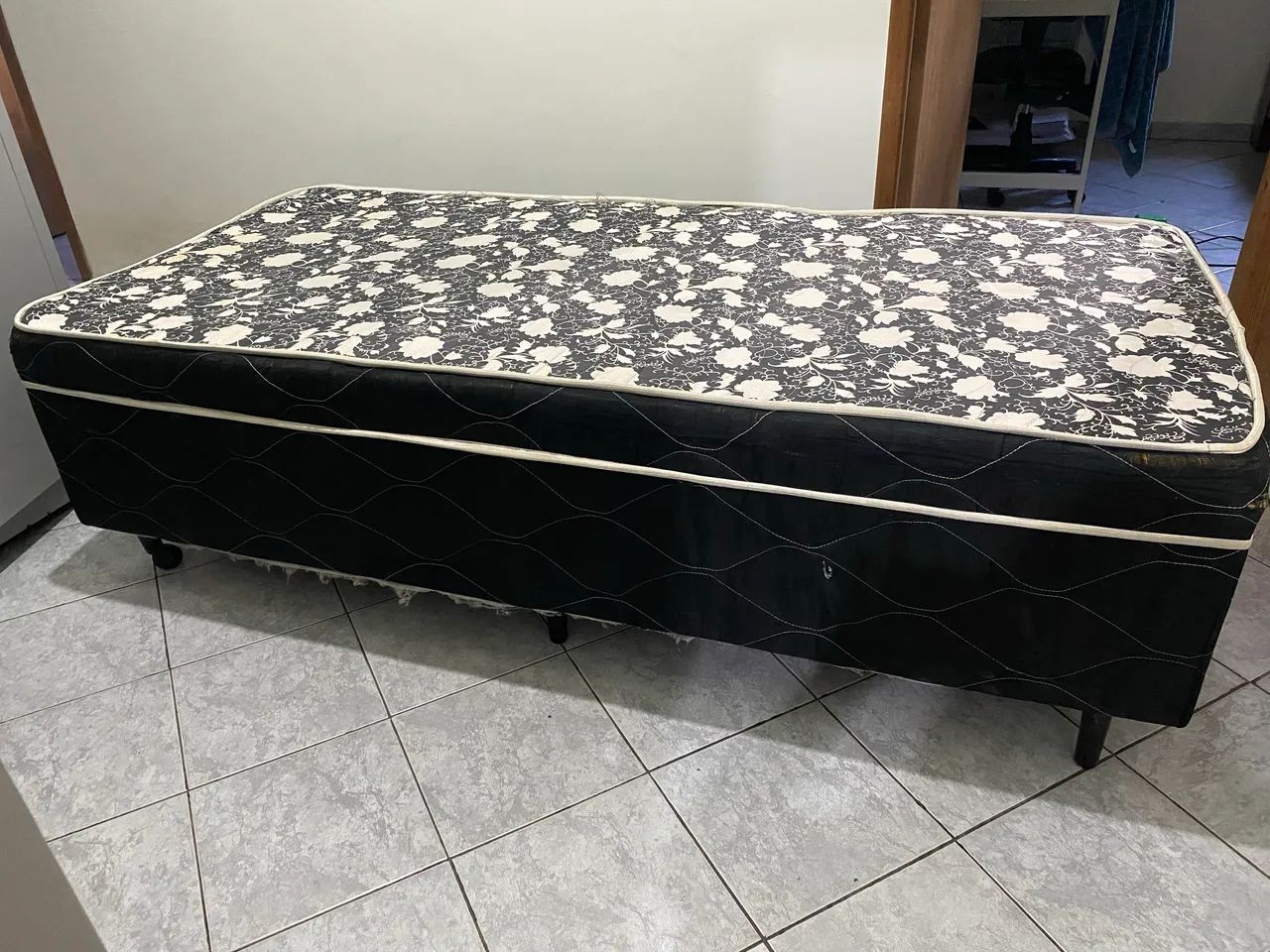 Cama Box Solteiro Usada - Foto 5