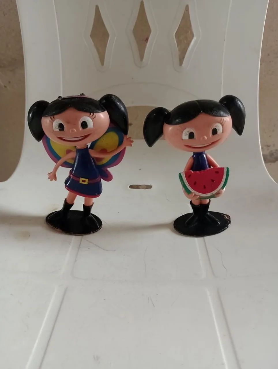 Bonecas e feminina  - Foto 2