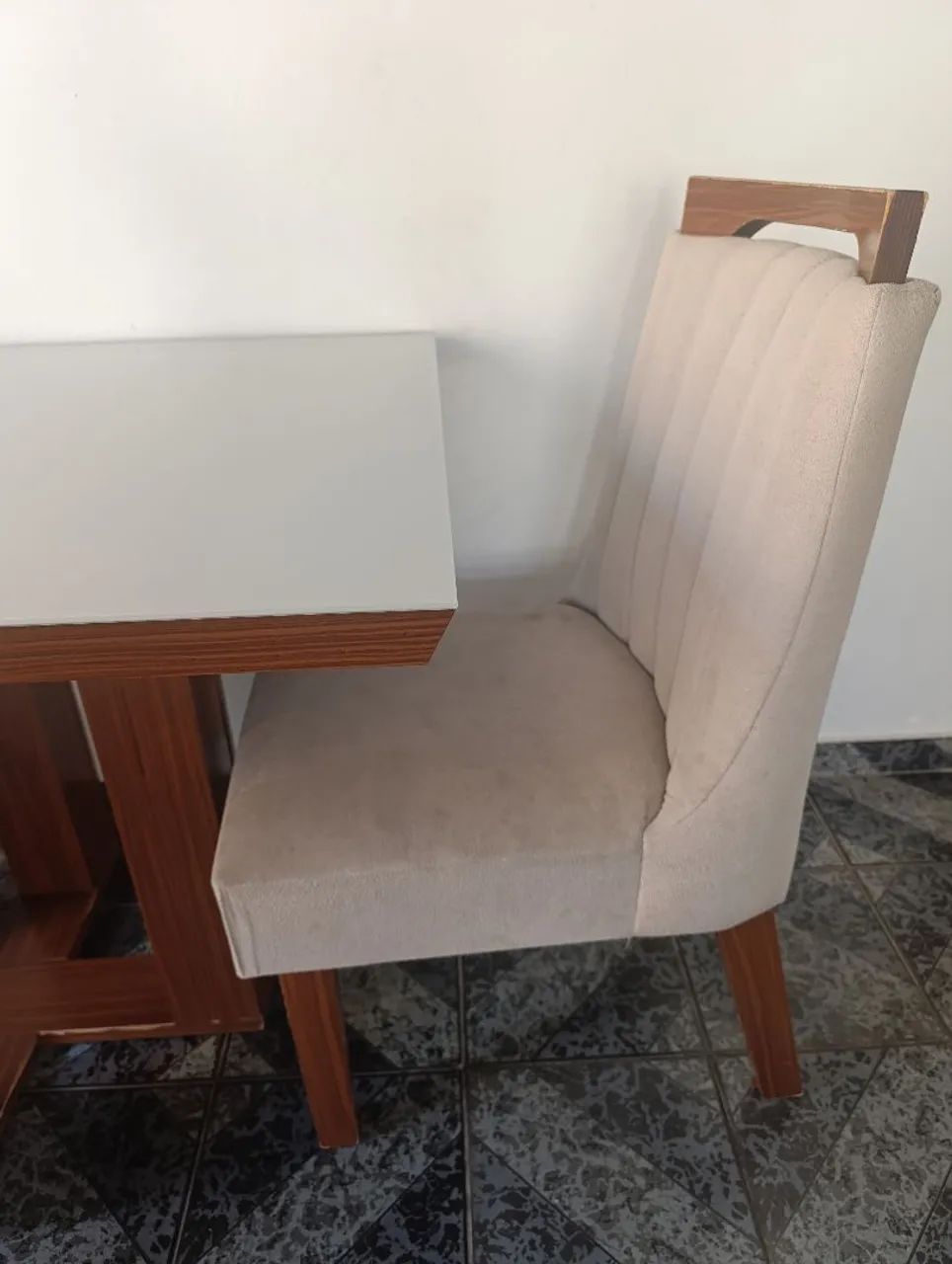 Mesa 4 cadeiras  - Foto 2