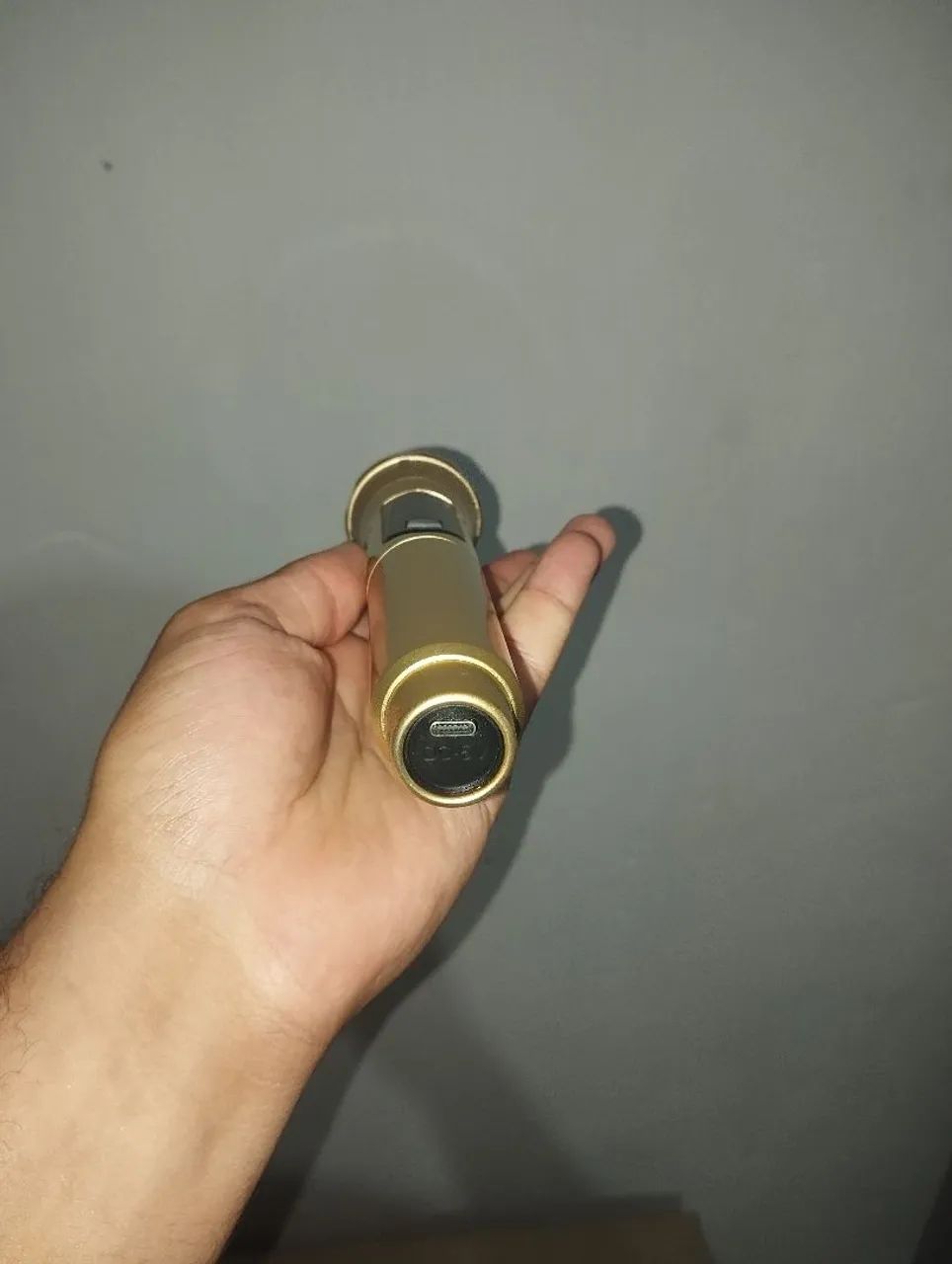 Microfone Sem Fio Recarregável Tipo C - Bateria Interna - Pouco Usado - Foto 3