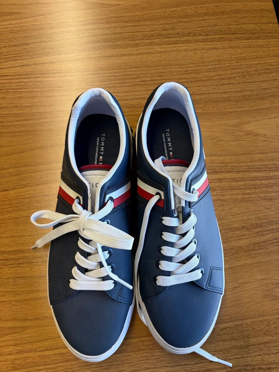 Tênis Tommy Hilfiger 