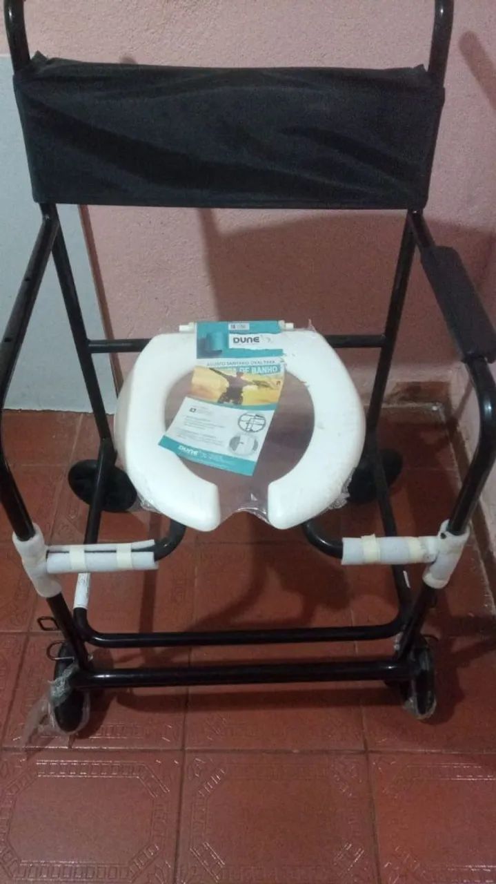 Cadeira de rodas pra banho - Foto 3