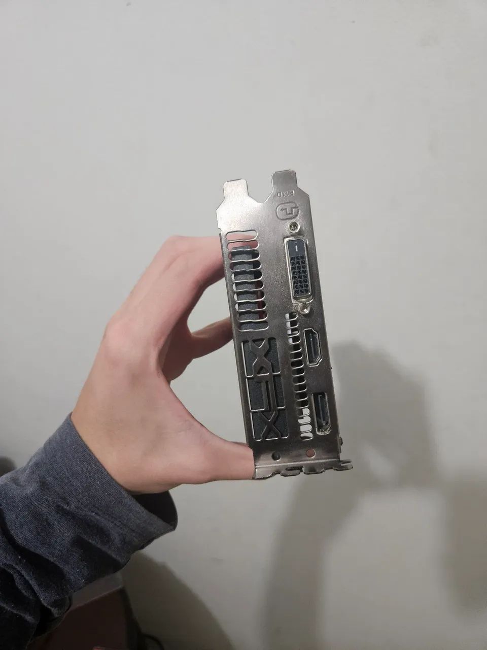 RX 570 XFX 4GB  - Foto 3