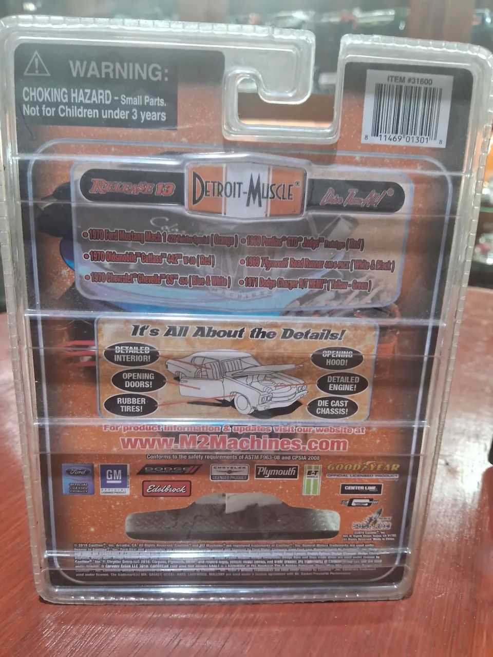 Miniaturas 1/64 modelos raros  - Foto 3
