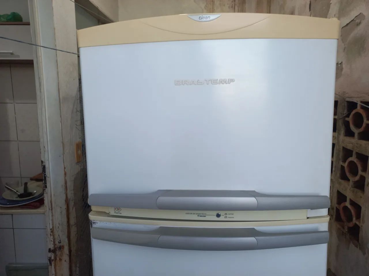 AndreasEastman VL80 1/2 2017年 Vendo Geladeira - Geladeiras e Freezers - Andes, Londrina