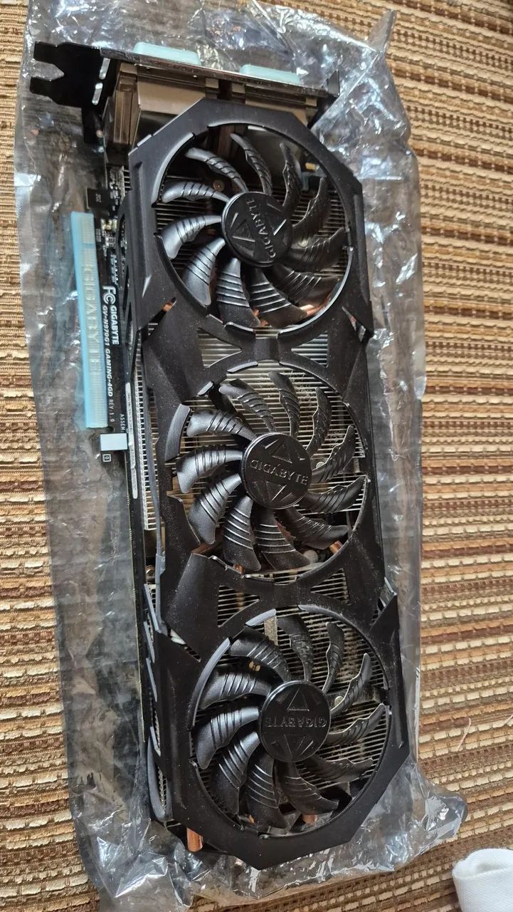 GTX 970 Windforce 4gB