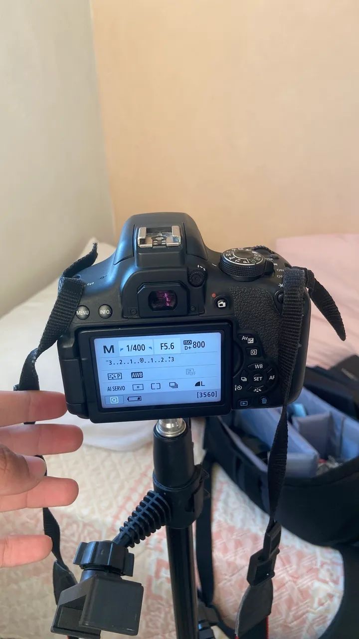 Canon T6i DSLR + 18-55mm STM | Excelente para Fotos e Vídeos