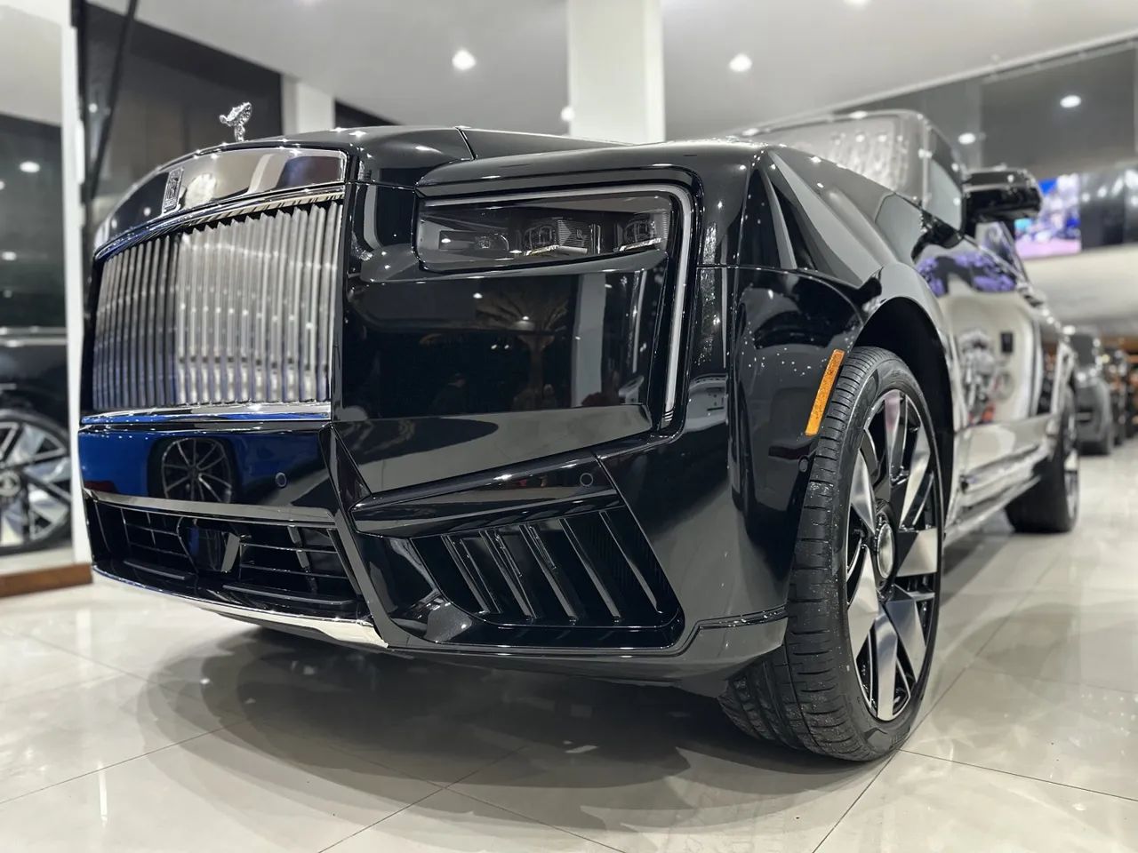 Rolls-Royce Cullinan 6.7 V12 Aut., foto 7 de 14