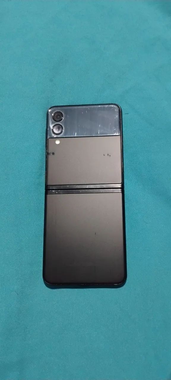 Galaxy z Flip 3  - Foto 4