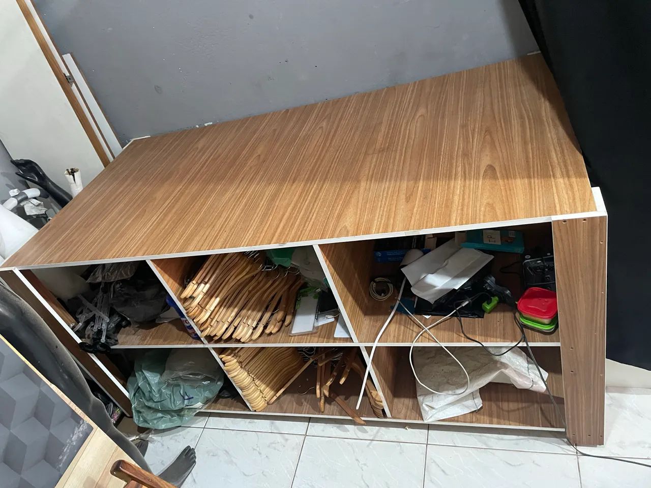 Mesa meio de loja com coméias  - Foto 3