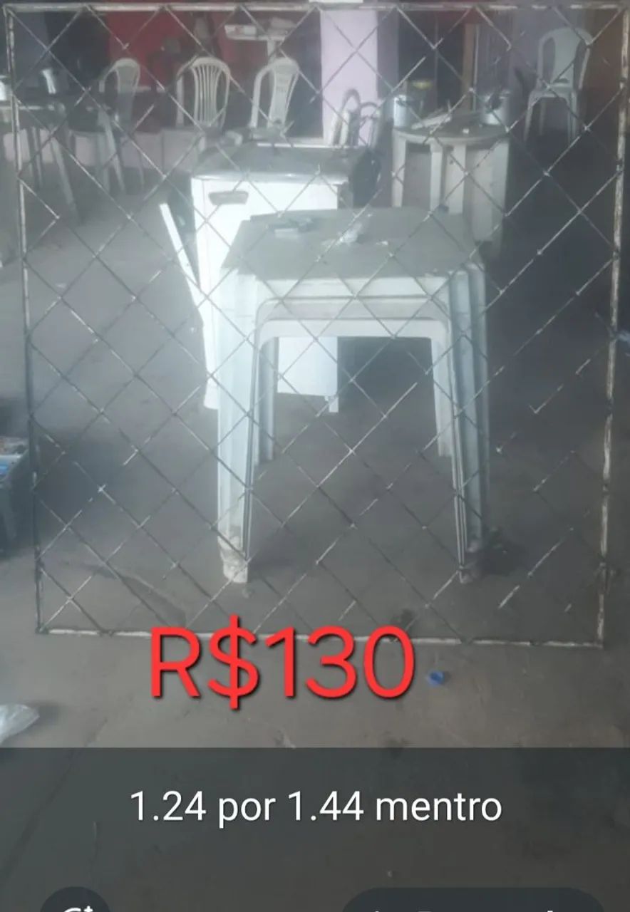 Grades e porta