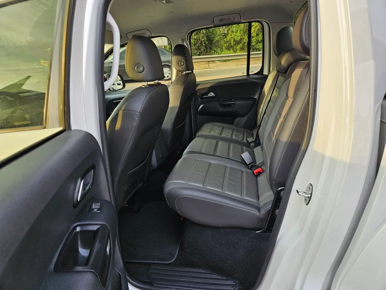 Volkswagen Amarok Highline CD 3.0 4X4 TB Dies. Aut. 2022 - Foto 5