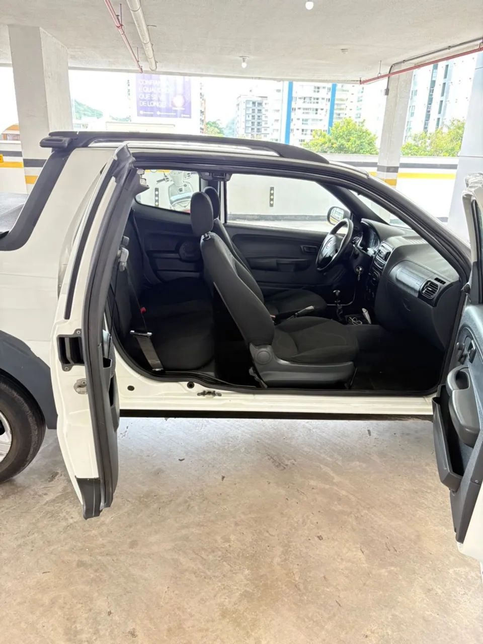Fiat Strada Working Hard 1.4 Fire Flex 8V CD 2018 - Foto 4