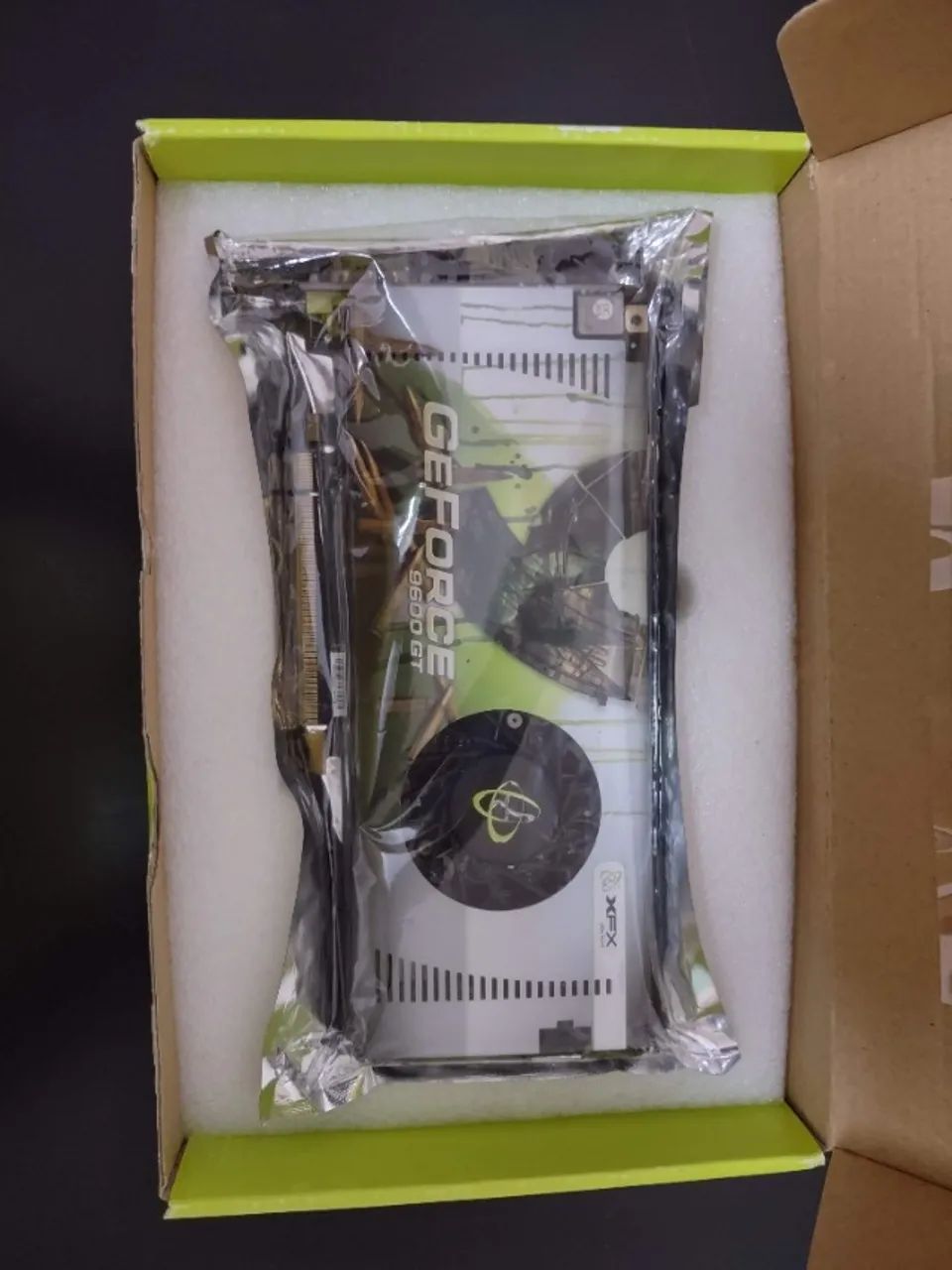 Placa de vídeo GeForce 9600GT