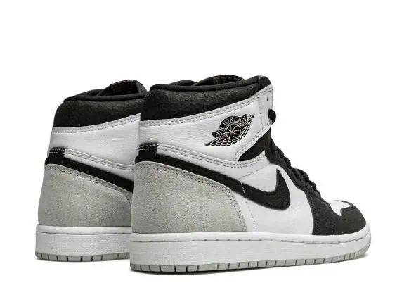 Tênis Air Jordan 1 SE