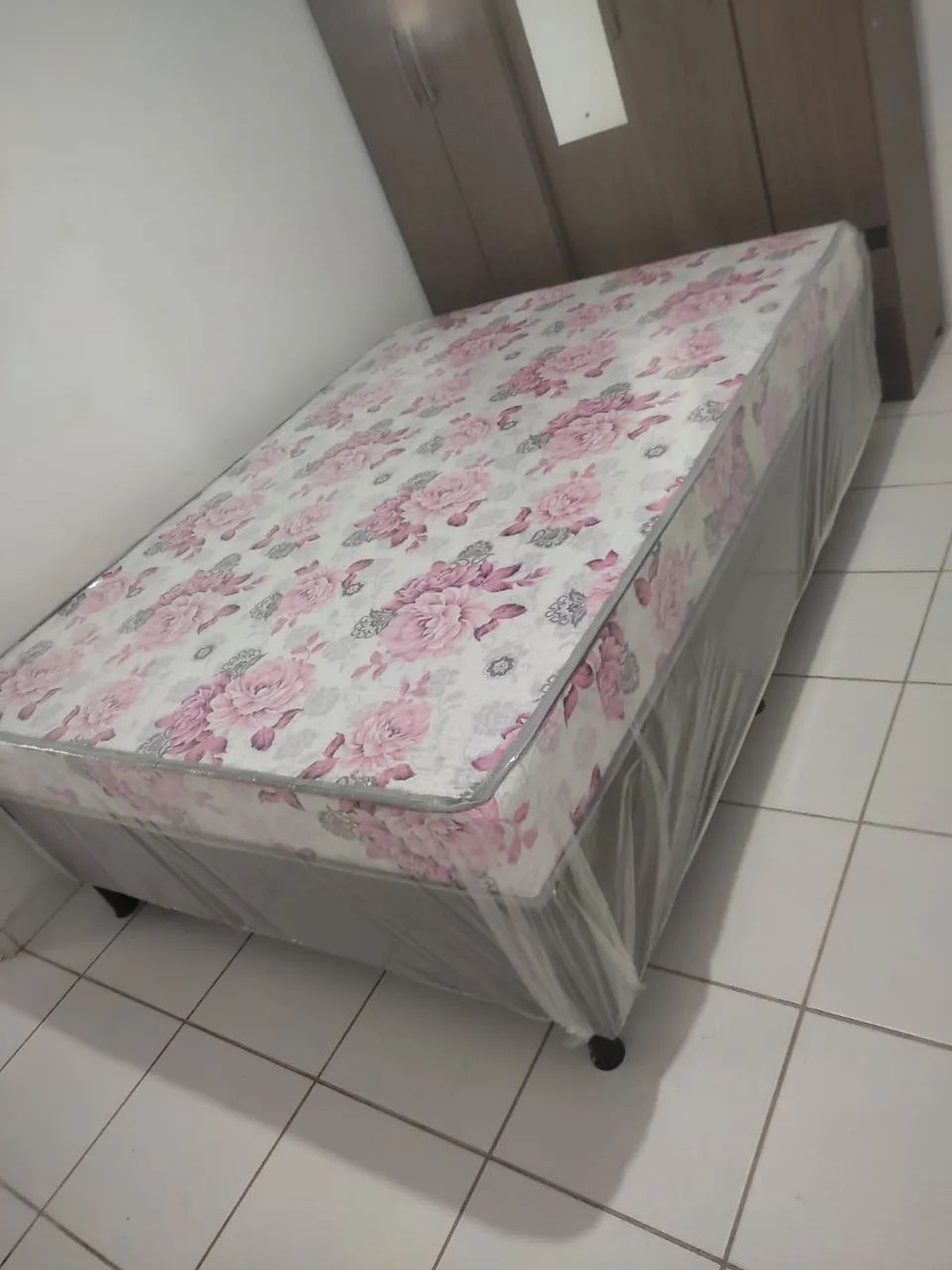 Cama casal molas entrega grátis 