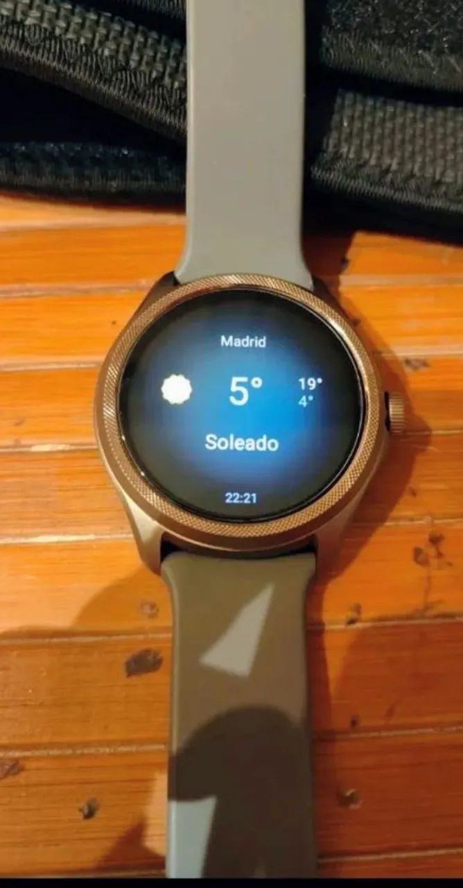 Relógio Smartwatch ticwatch pro 5 novo na caixa  - Foto 4