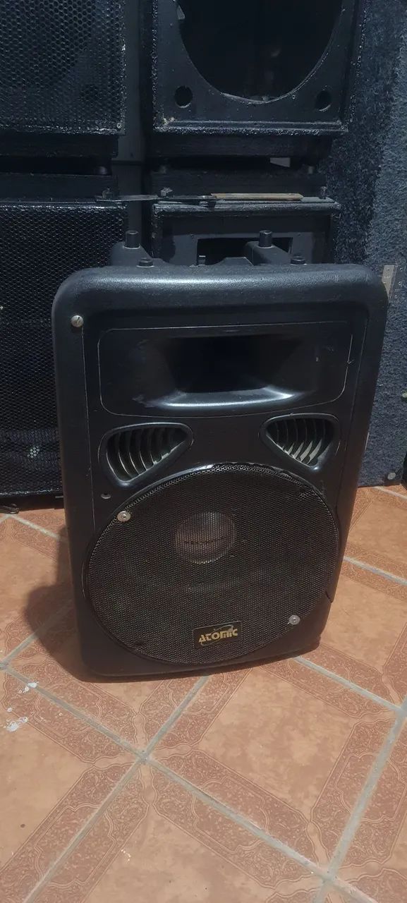 Caixa amplificada de 15