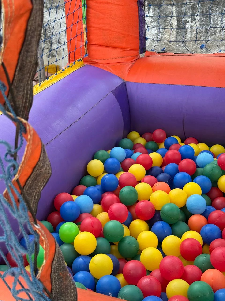 LOCAÇÃO DE BRINQUEDOS INFLÁVEIS - Foto 4