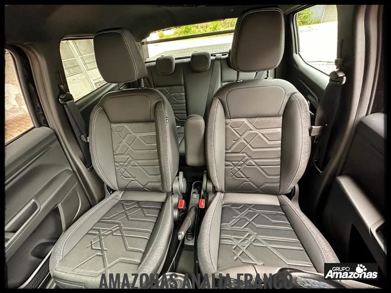 Fiat Strada Volcano 1.3 Flex 8V CD Aut. 2026 - Foto 2