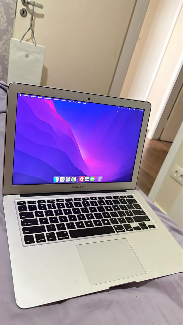 MacBook Pro 16 M5 Pro 24GB 1TB SSD Space Black Modelo MGEA4LL/A