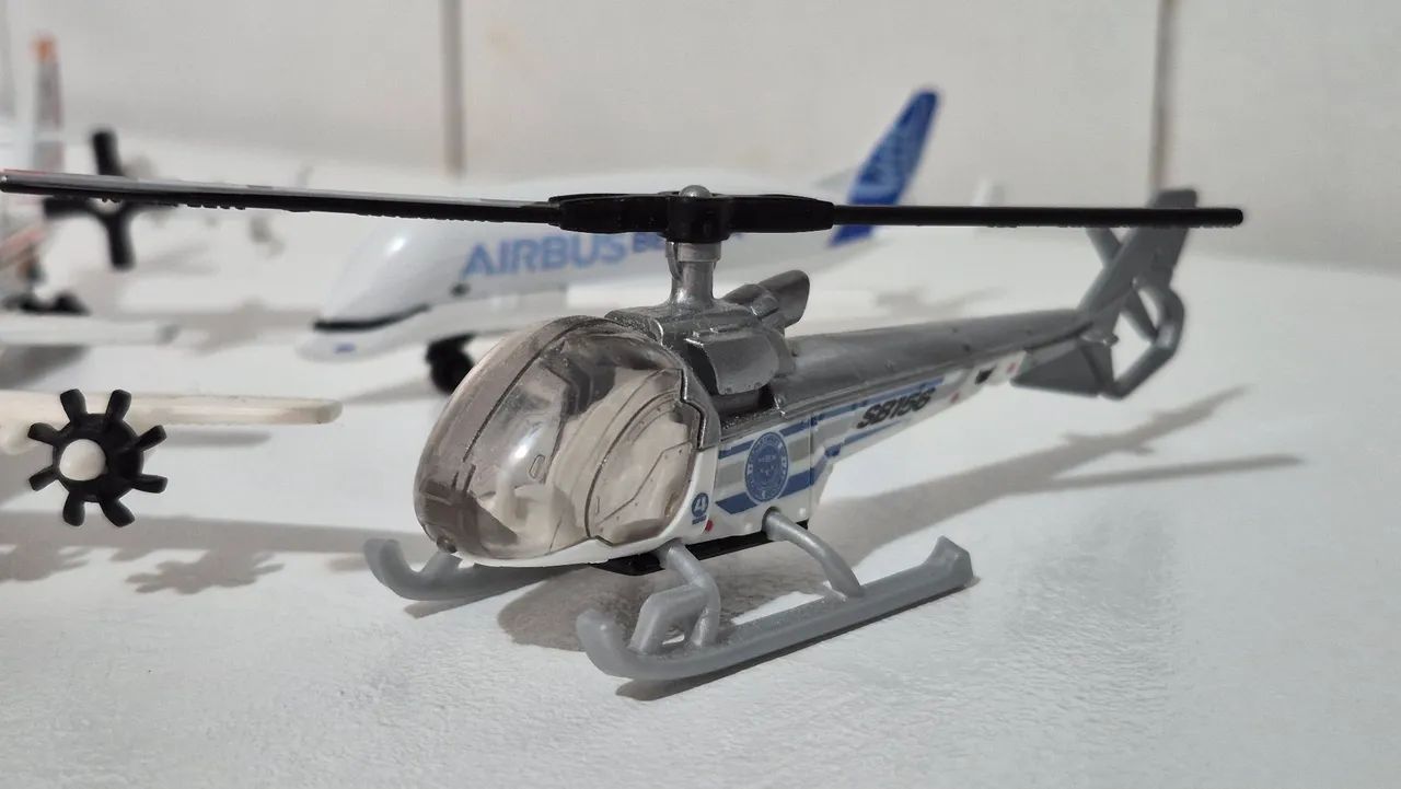Aviões Machtbox 4 unidades - Foto 3