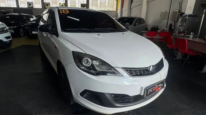 Chery Celer Hatch ACT 1.5 16V Flex 5P 2018