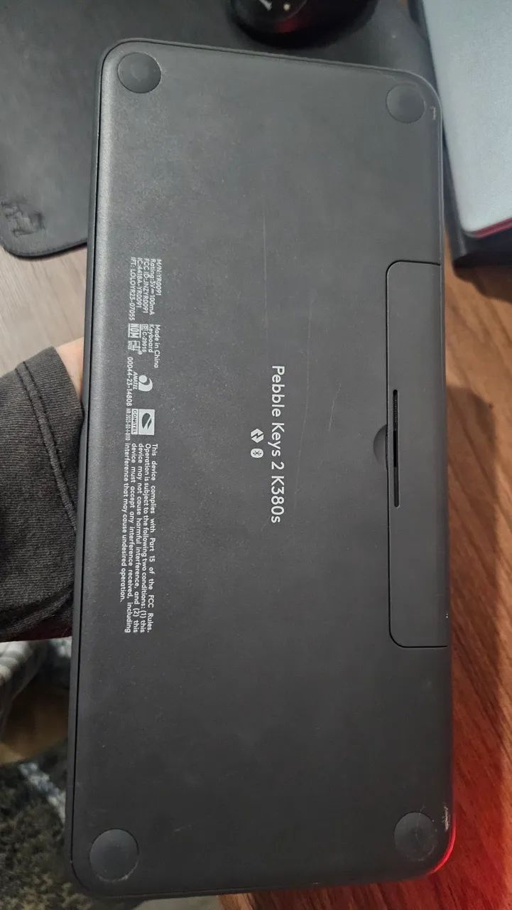 Teclado Logitech sem fio com defeito - Foto 2