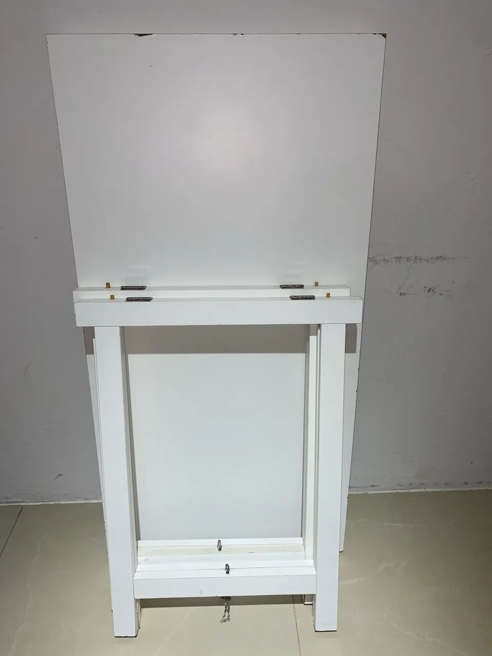 Mesa desmontável de MDF Branca