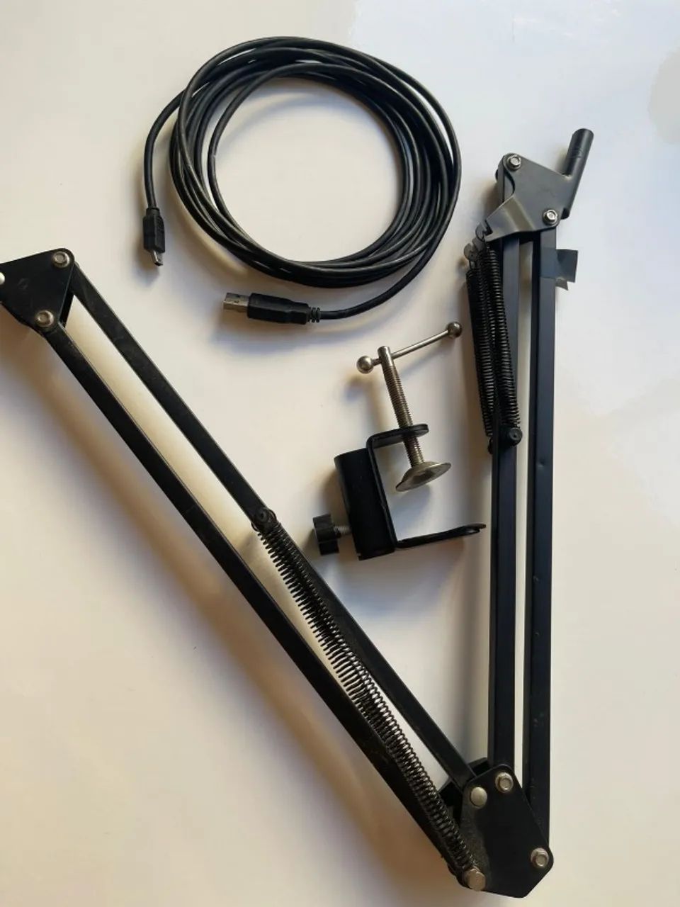 Microfone Blue Yeti Platinum Condensador Usb + Acessórios (Usado) - Foto 3