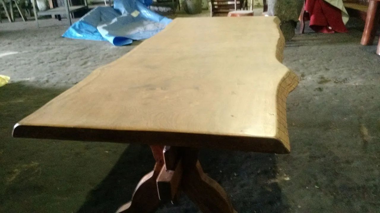 Mesa Madeira Maciça  - Foto 4